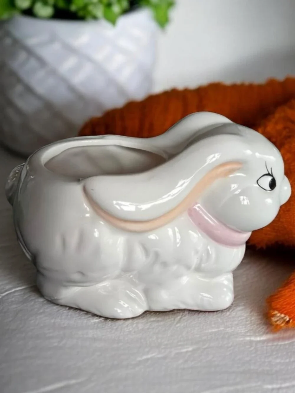 VINTAGE 1990 HOUSE OF LLOYD Bunny Planter, Catch All Ceramic Decorative